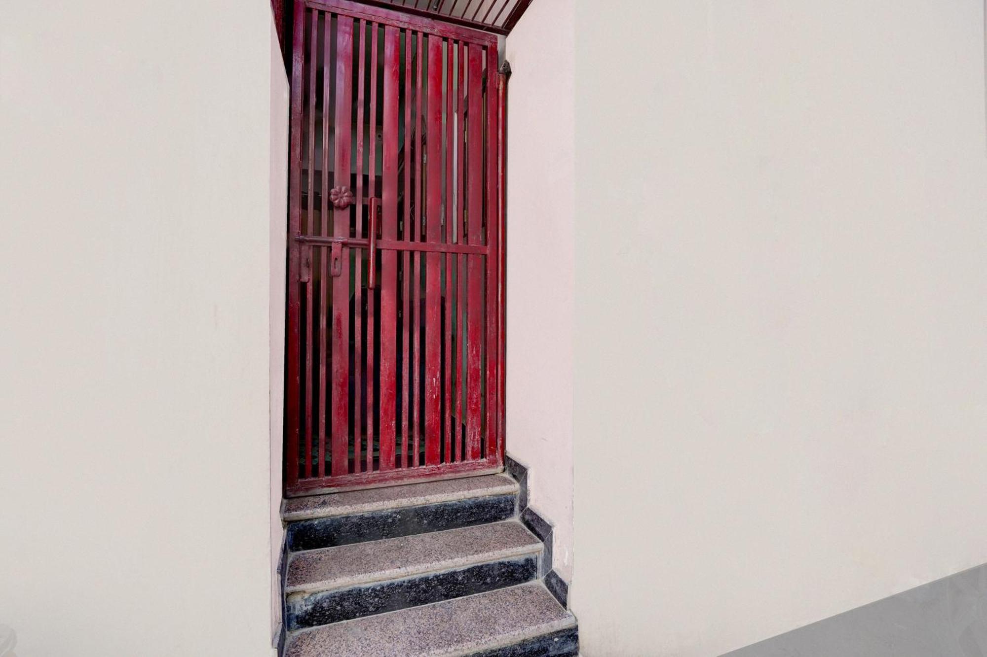 Hotel O Ramdut Palace Guest House Faizābād Exterior foto